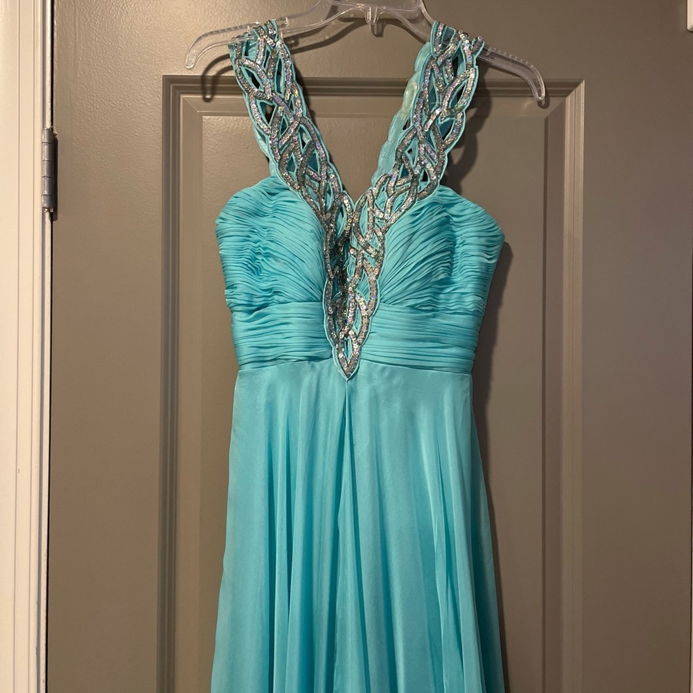Flash by Macduggal light blue v neck sequin formal gown size 2